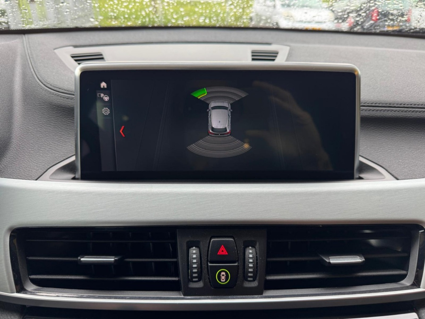 Foto van BMW X2 Sdrive18i