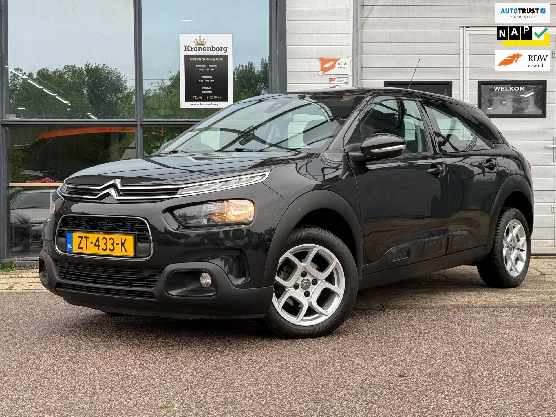 Citroen C4 Cactus 1.2 PureTech Business, CARPLAY, NAP, CRUISECR 2019 - voorkant