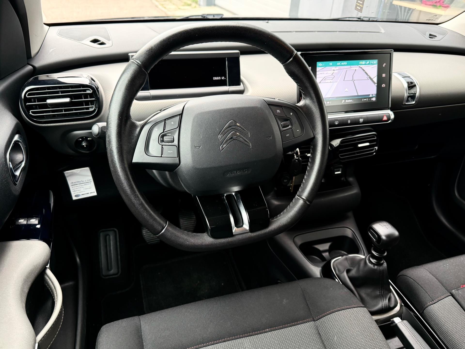 Foto van Citroen C4 Cactus