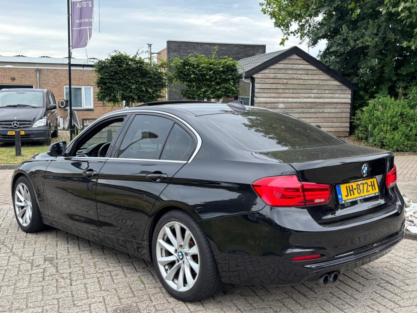 Foto van BMW 330e