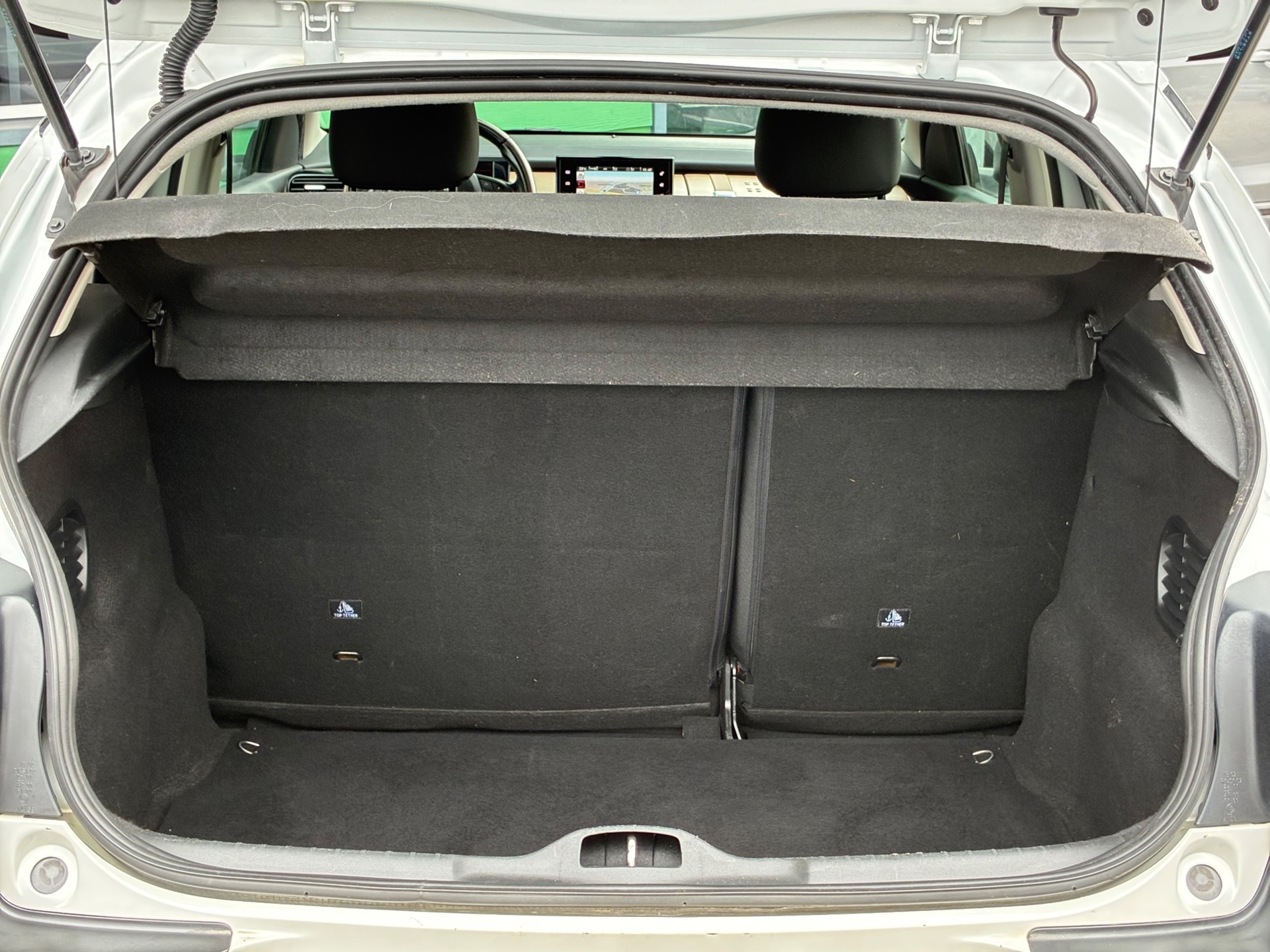 Foto van Citroen C4 Cactus