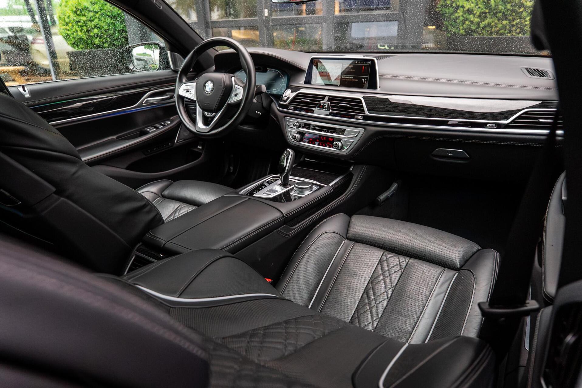 Foto van BMW 745e