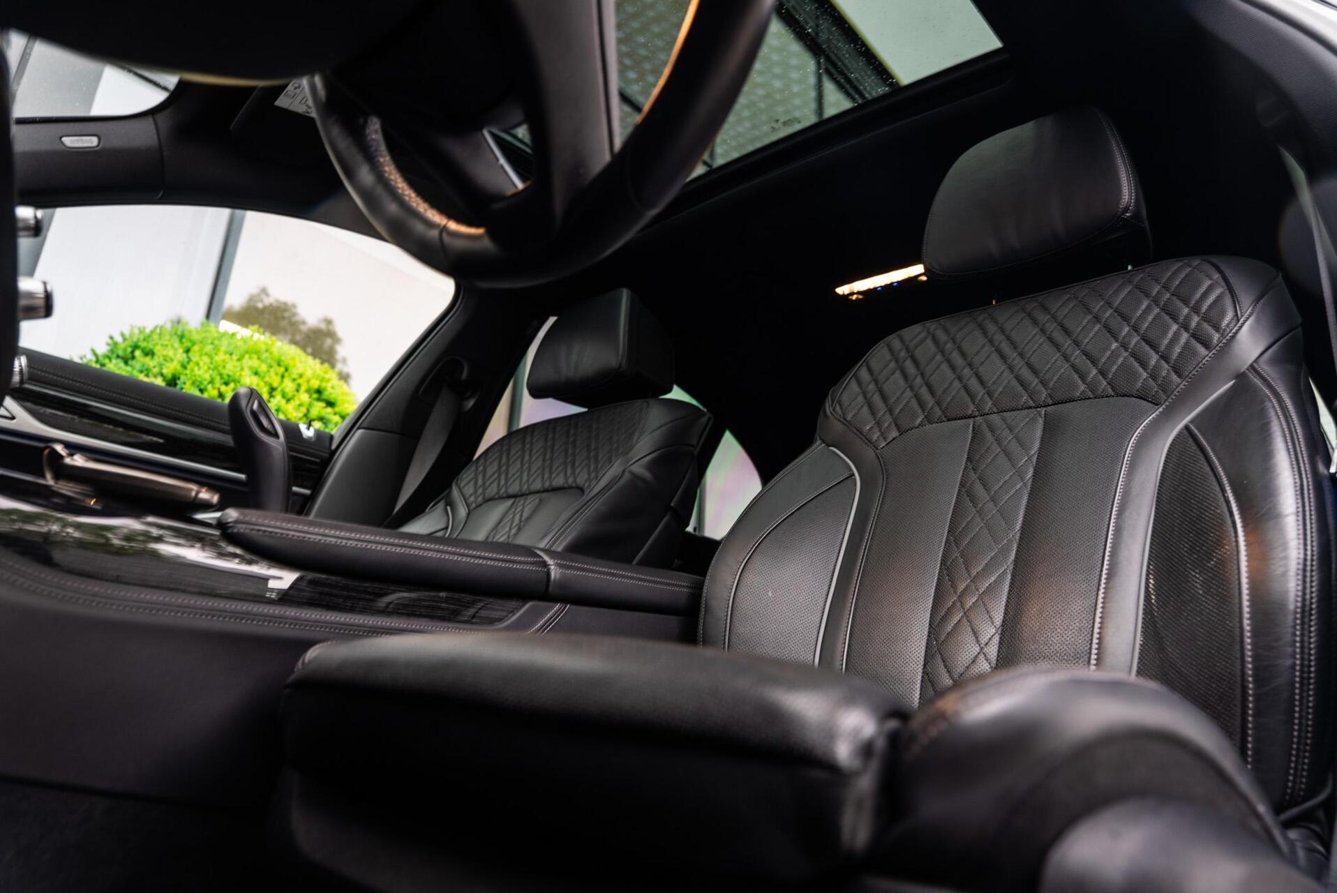Foto van BMW 745e