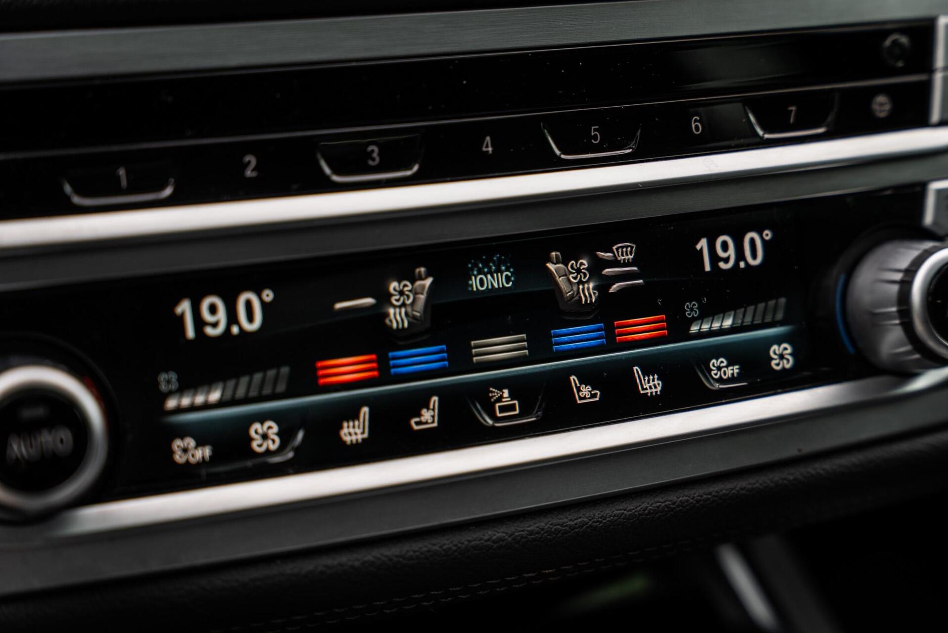 Foto van BMW 745e