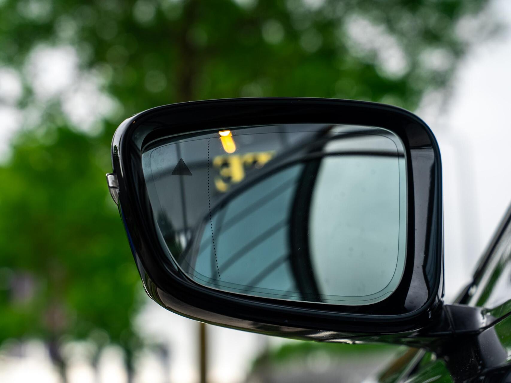 Foto van BMW 745e