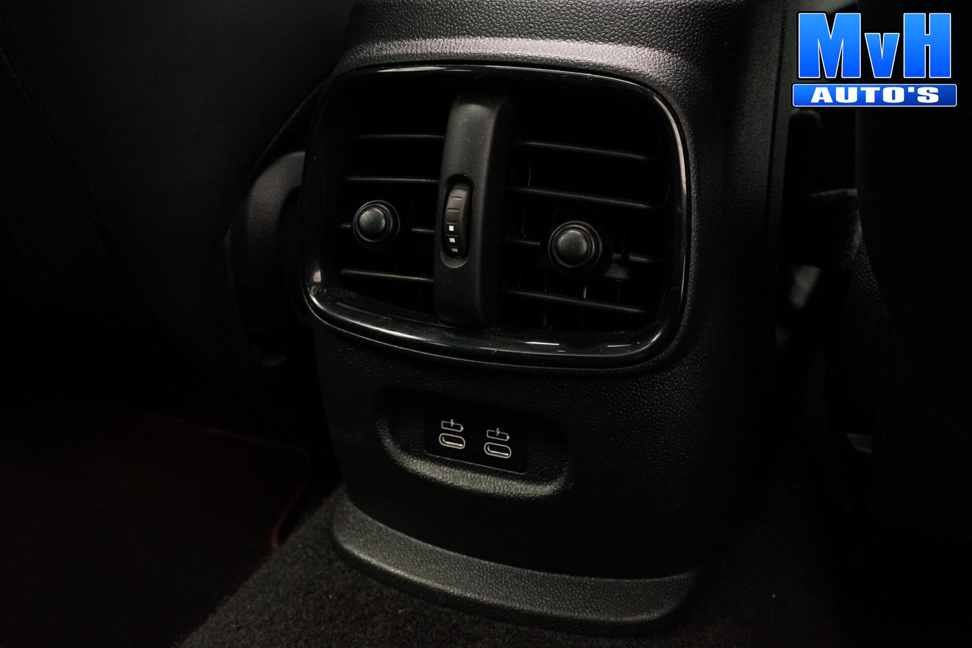 Foto van Mini Clubman Cooper