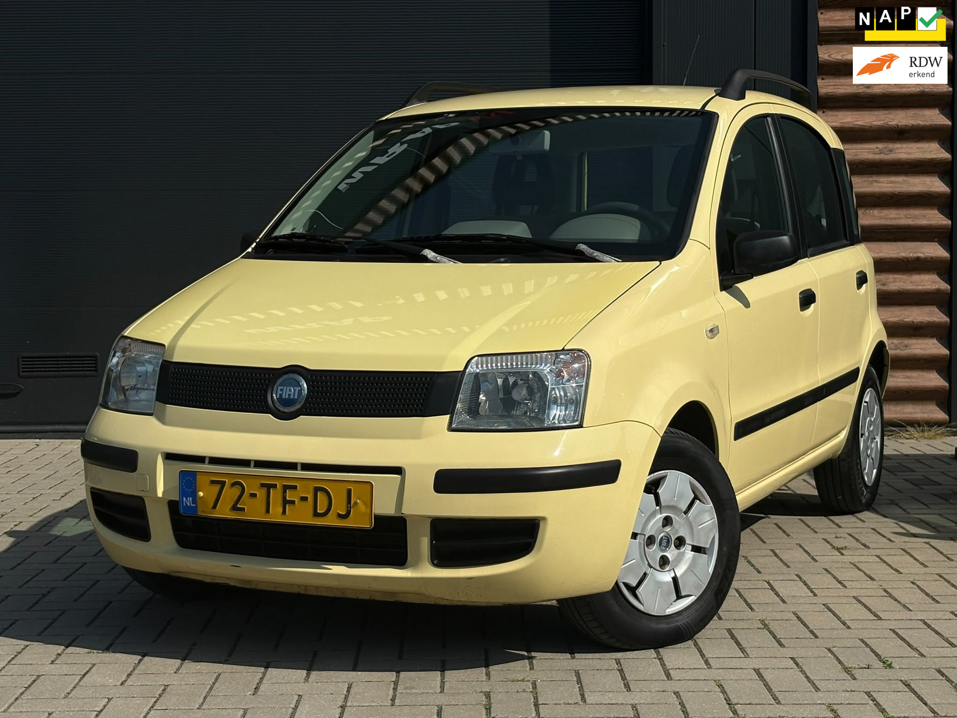 Fiat Fiat Panda 1.1 Young MET AIRCO EN VOL JAAR APK 2006 - voorkant