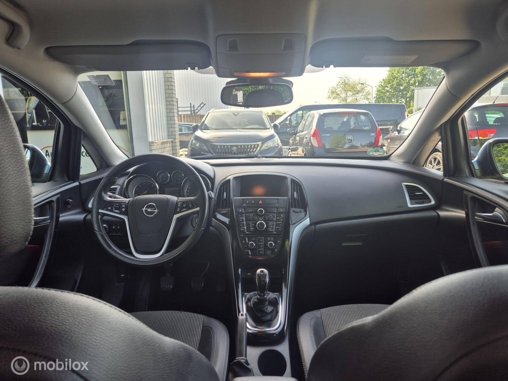 Foto van Opel Astra Sports Tourer