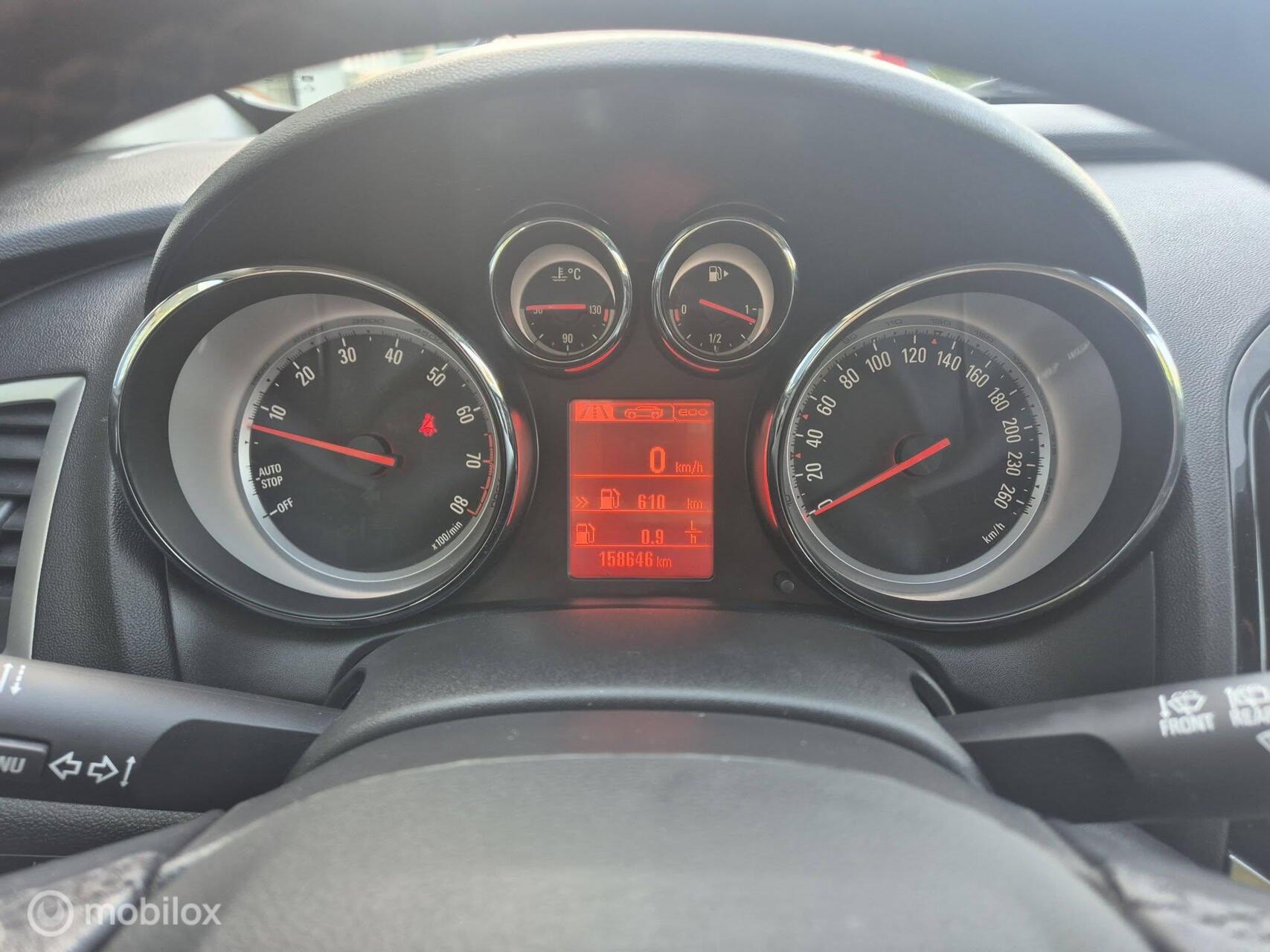Foto van Opel Astra Sports Tourer
