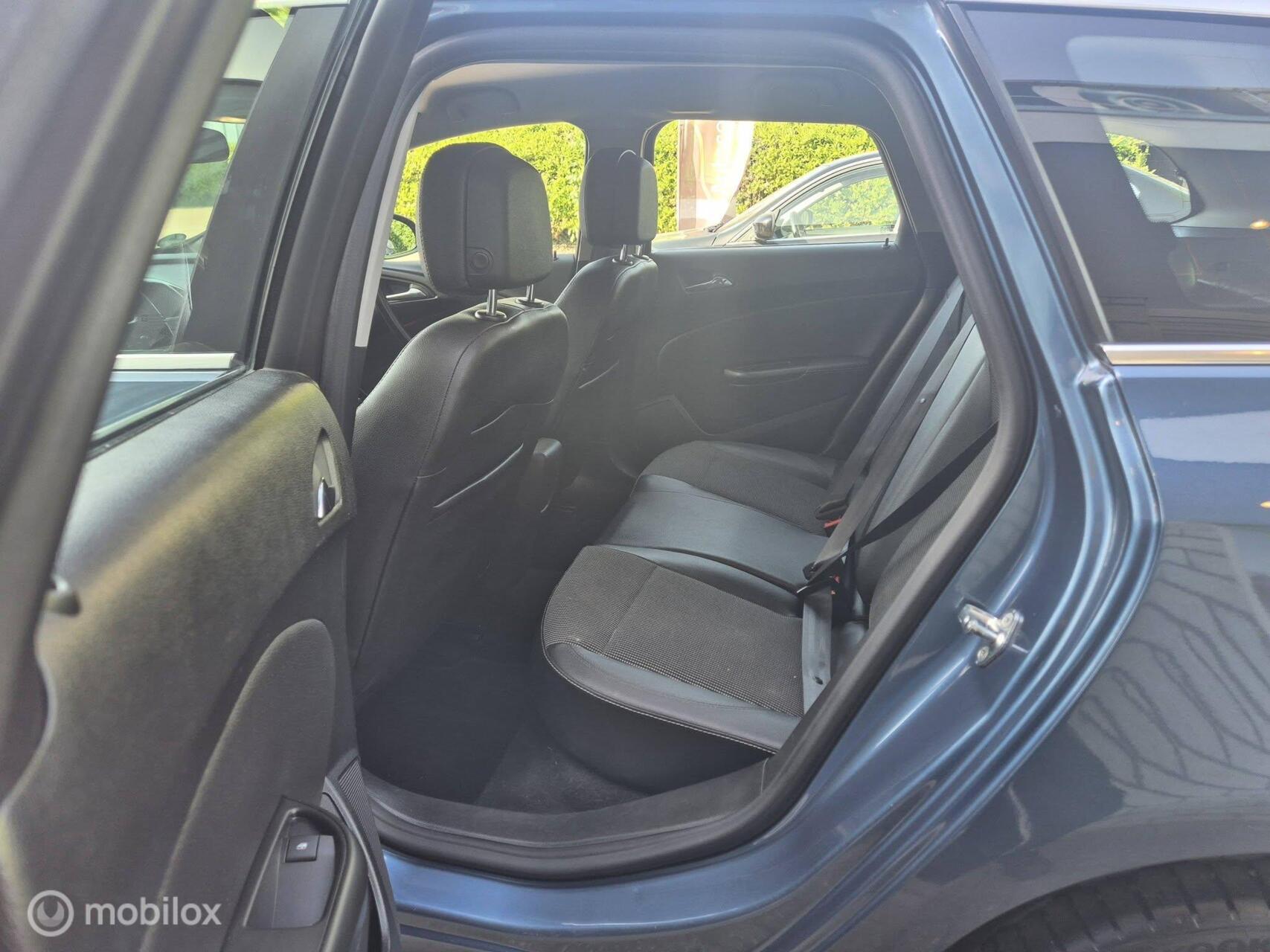 Foto van Opel Astra Sports Tourer