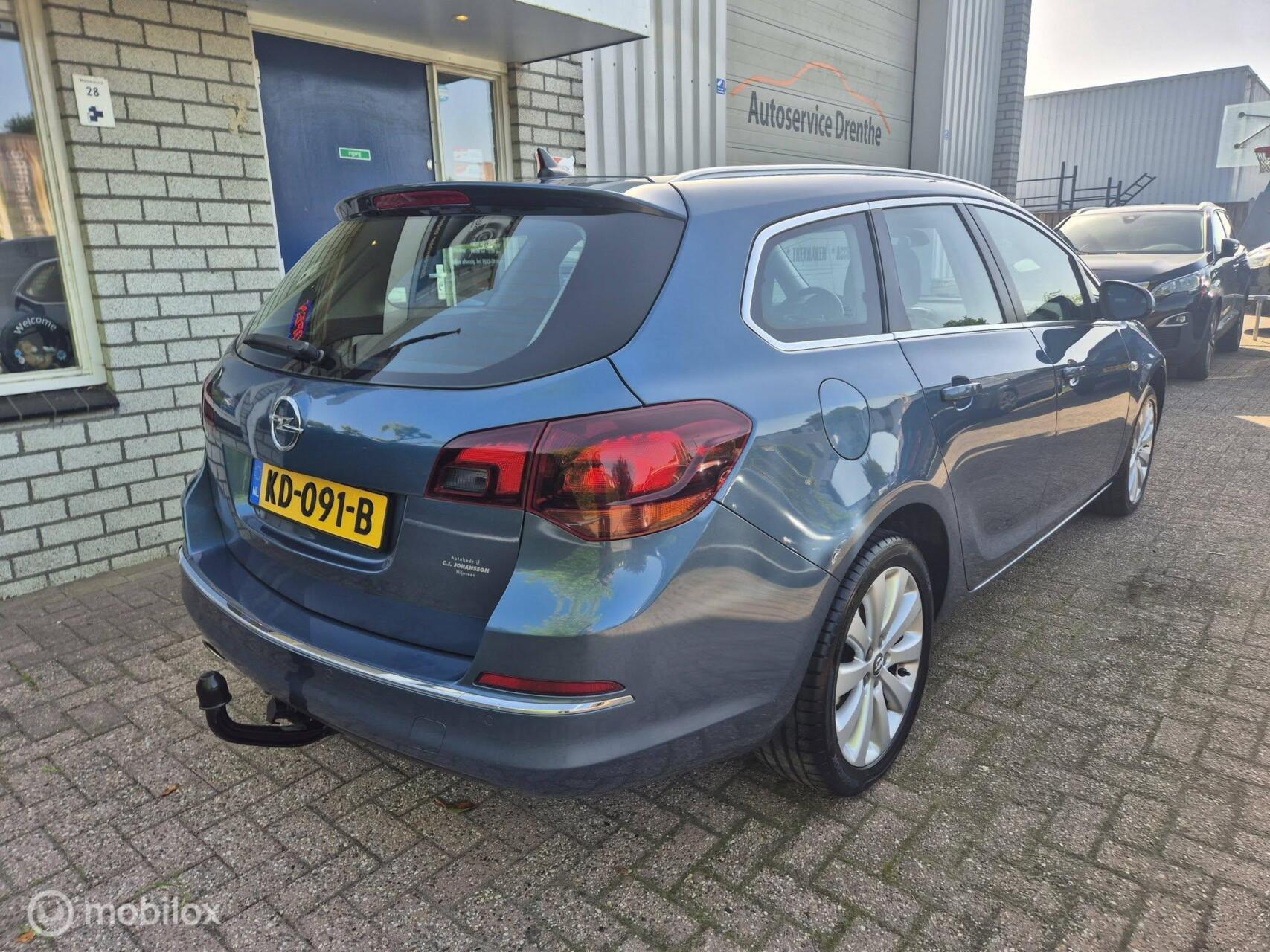 Foto van Opel Astra Sports Tourer