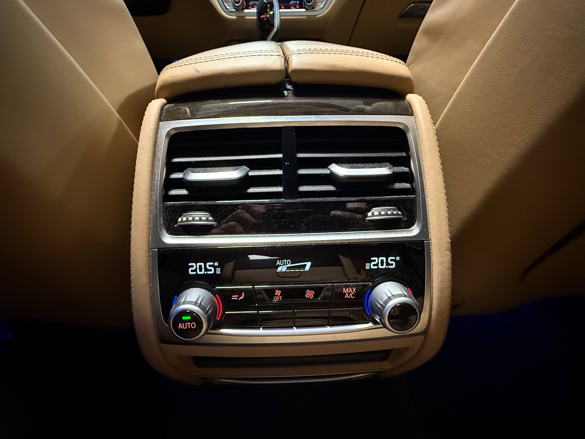Foto van BMW 740e Iperformance