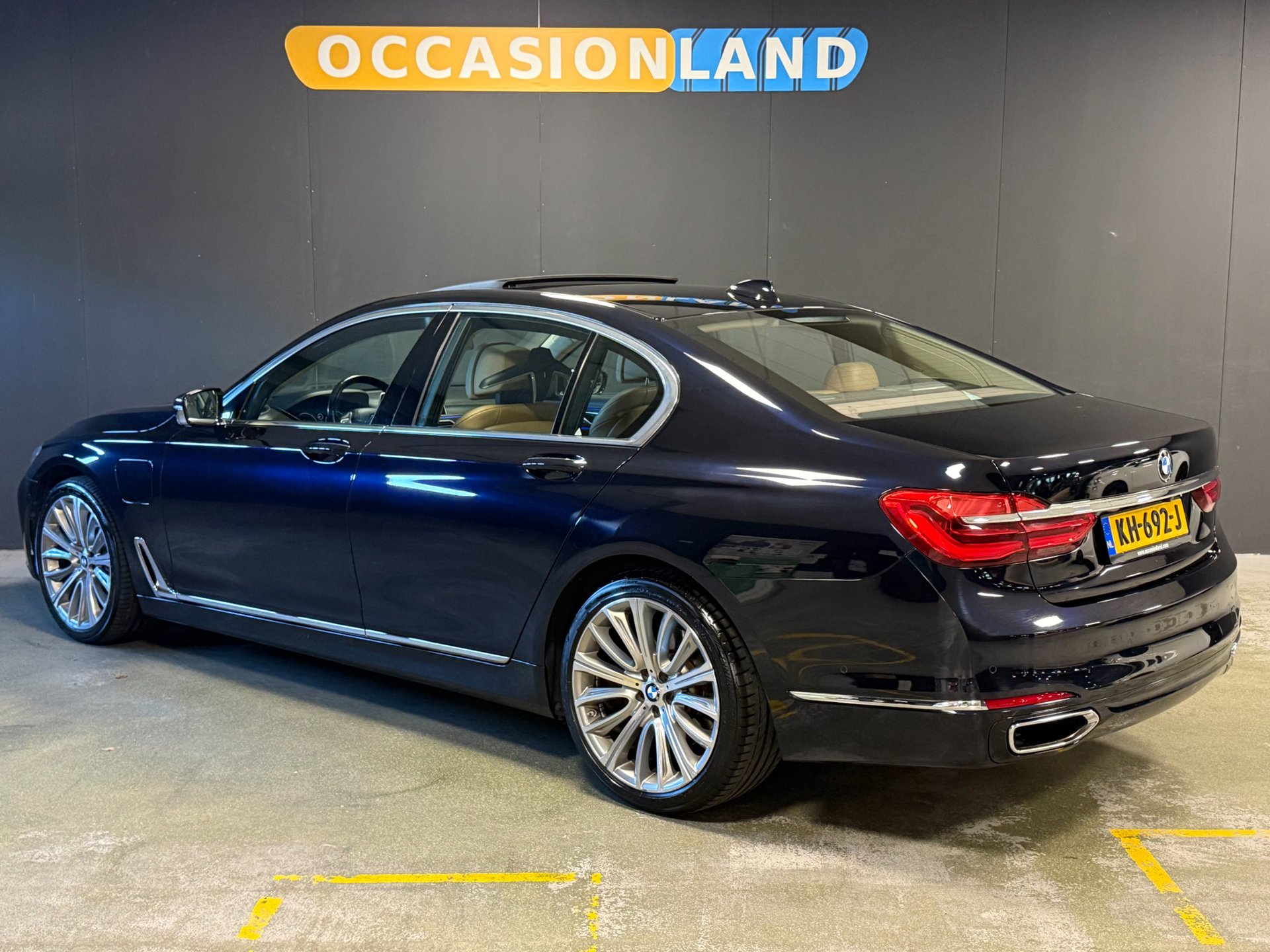 Foto van BMW 740e Iperformance