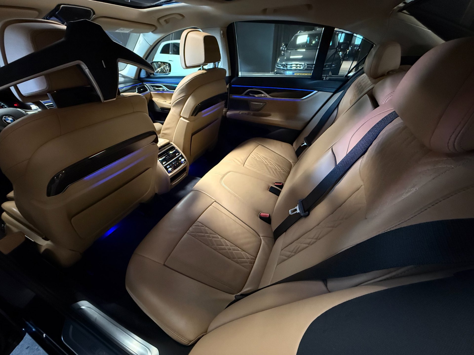 Foto van BMW 740e Iperformance