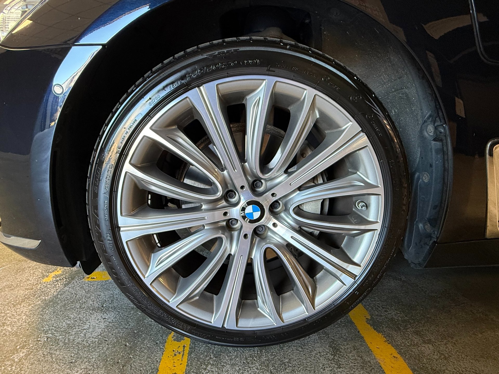 Foto van BMW 740e Iperformance