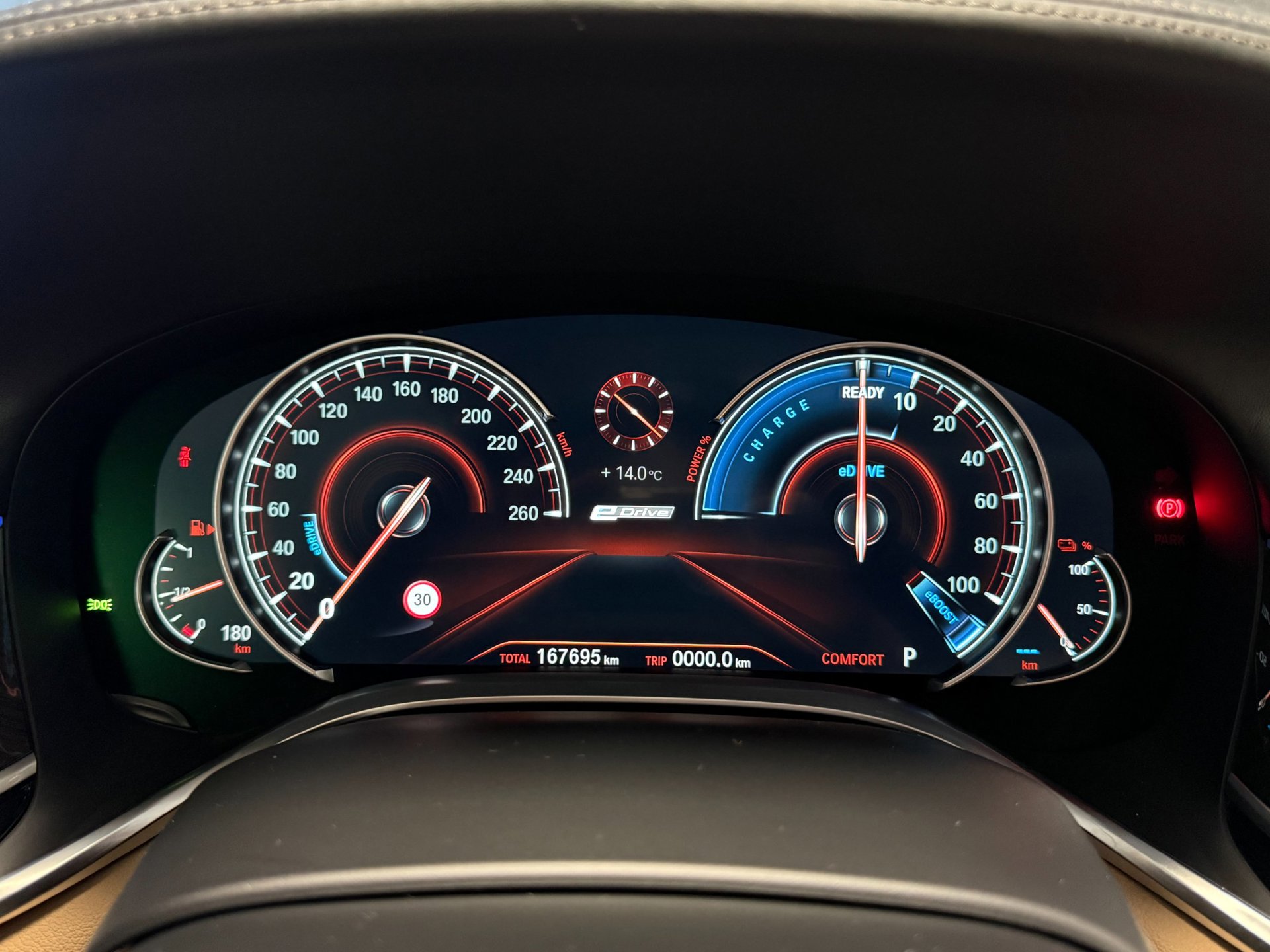 Foto van BMW 740e Iperformance