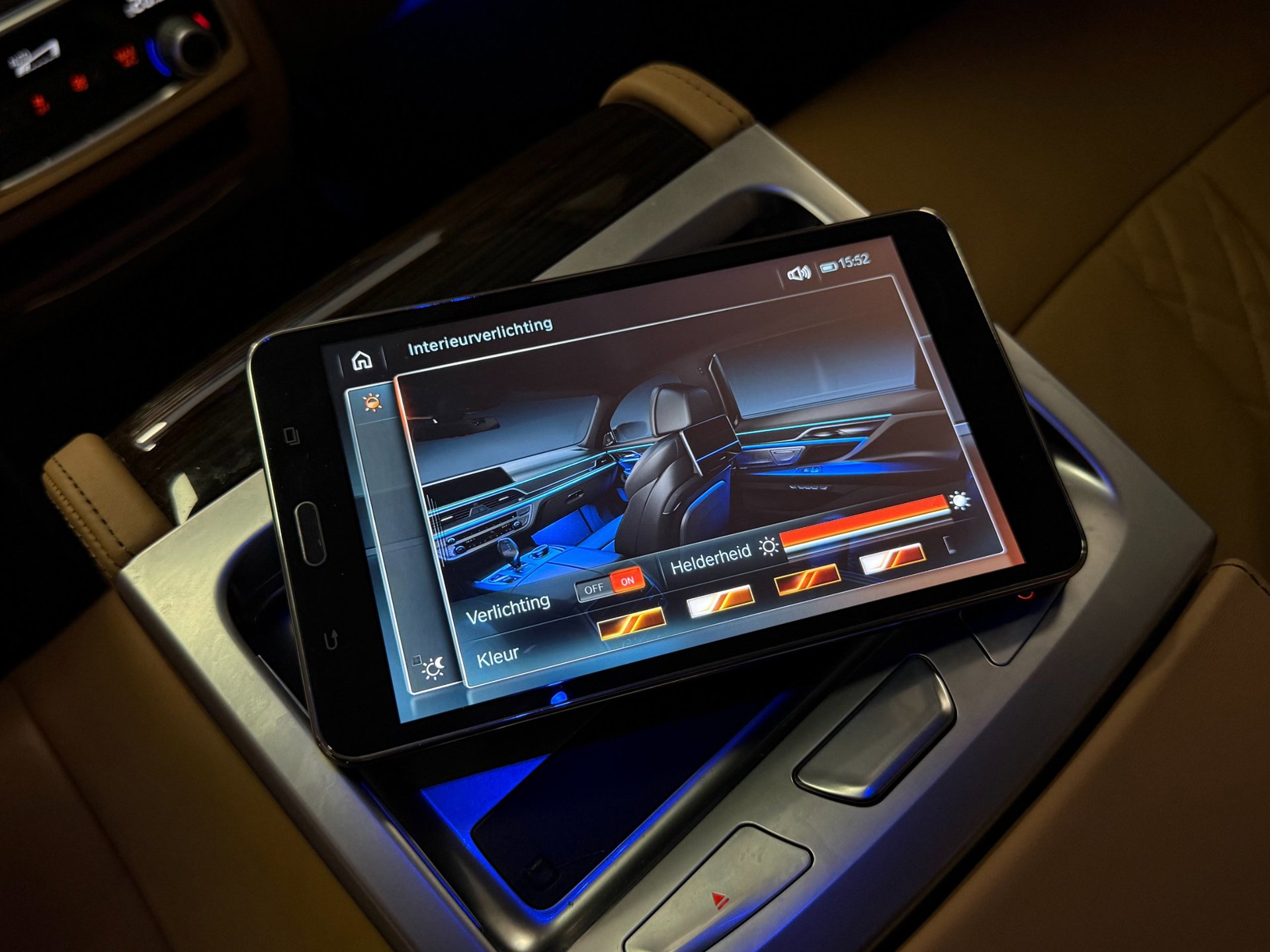 Foto van BMW 740e Iperformance