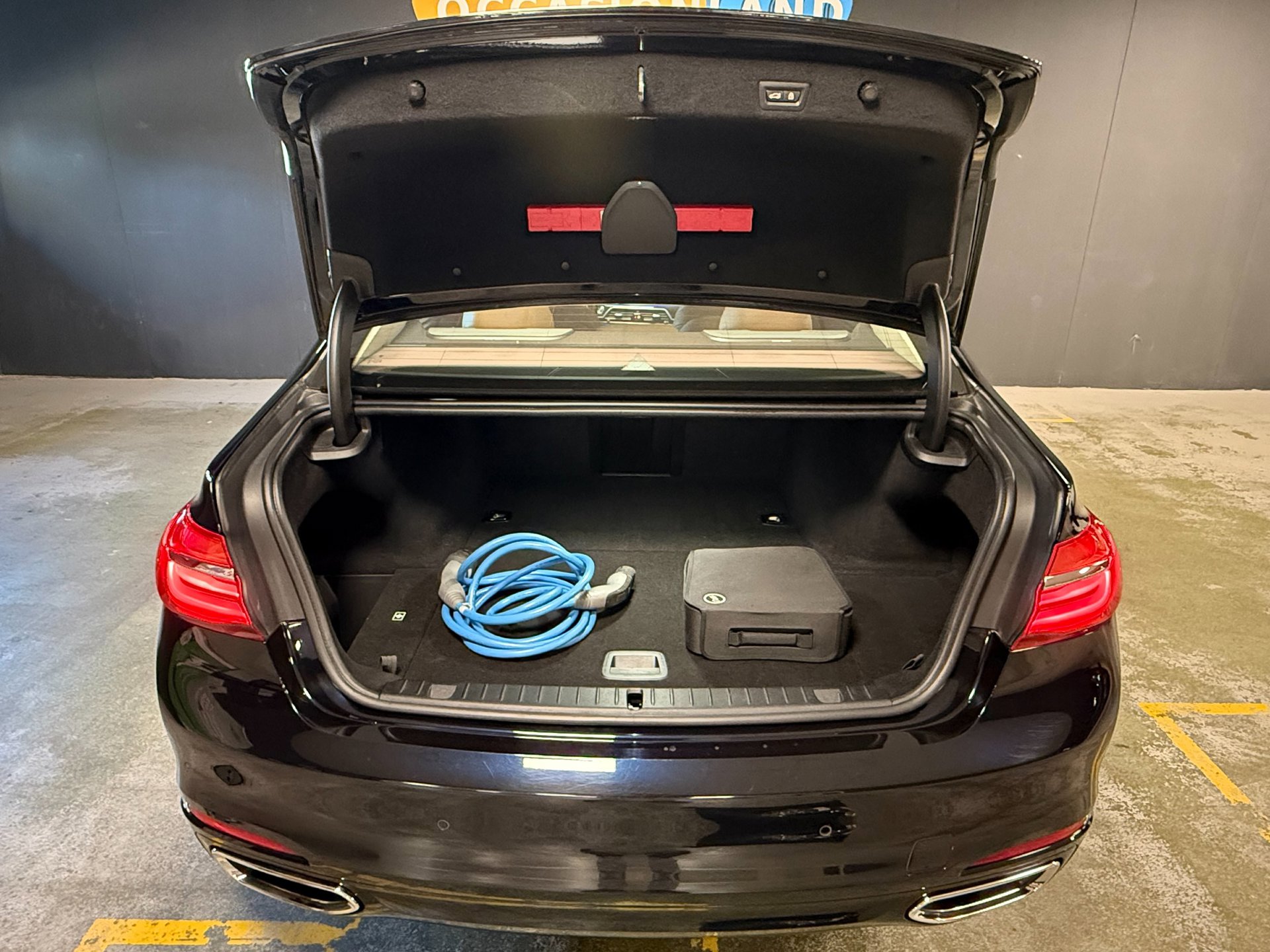 Foto van BMW 740e Iperformance
