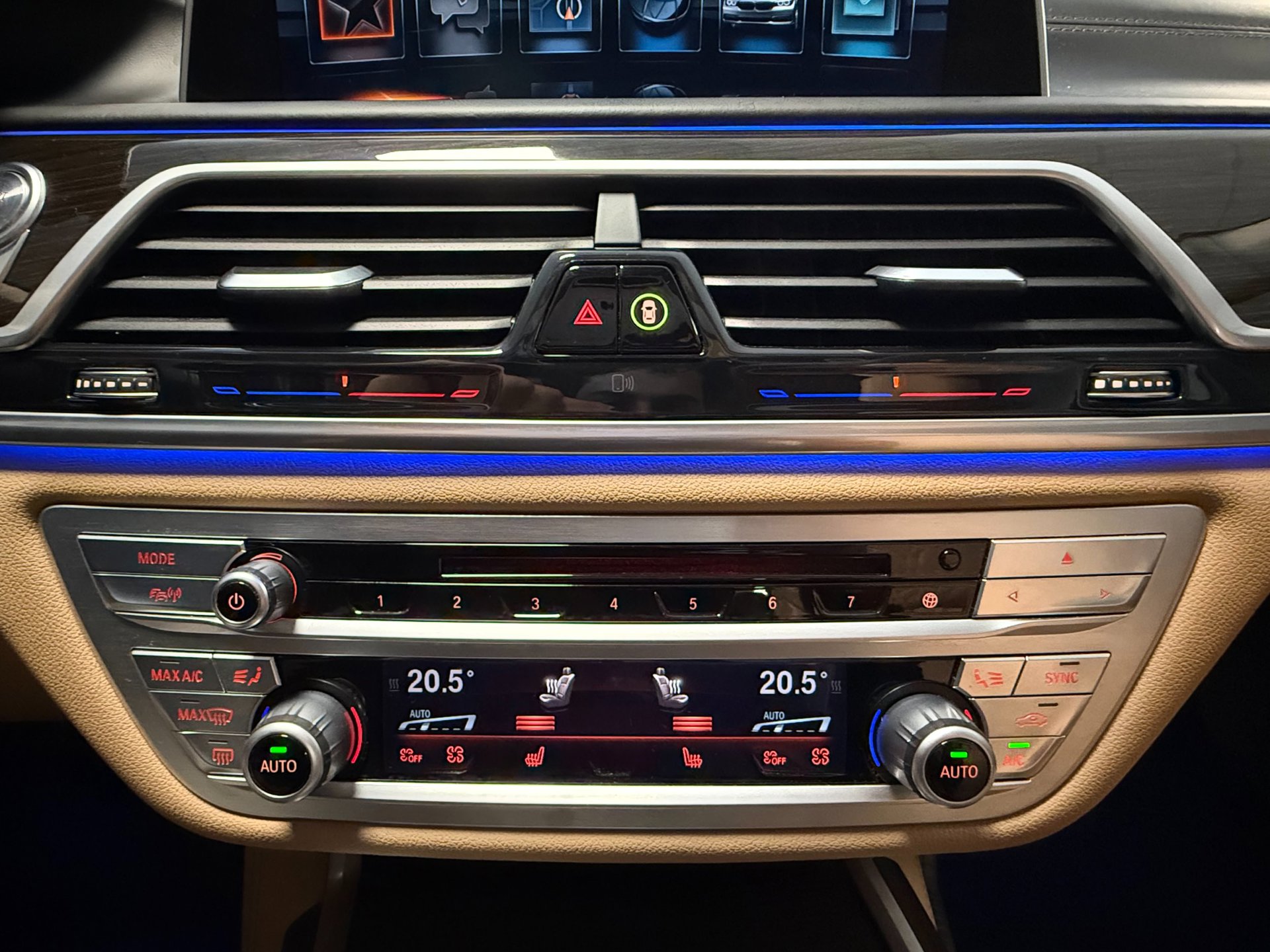Foto van BMW 740e Iperformance