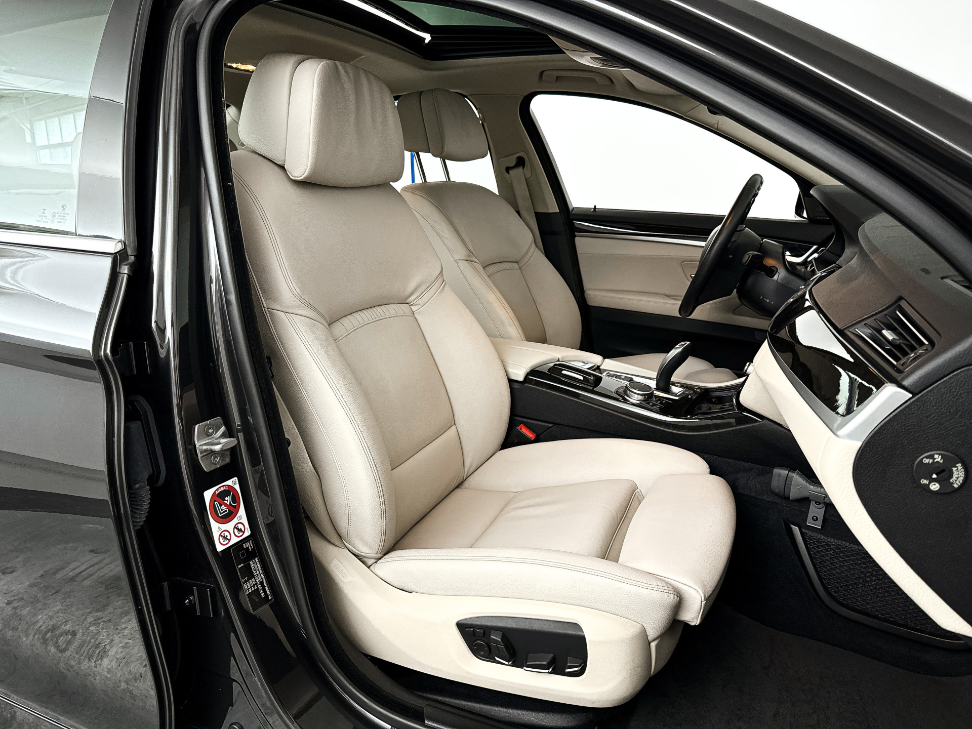 Foto van BMW 528i