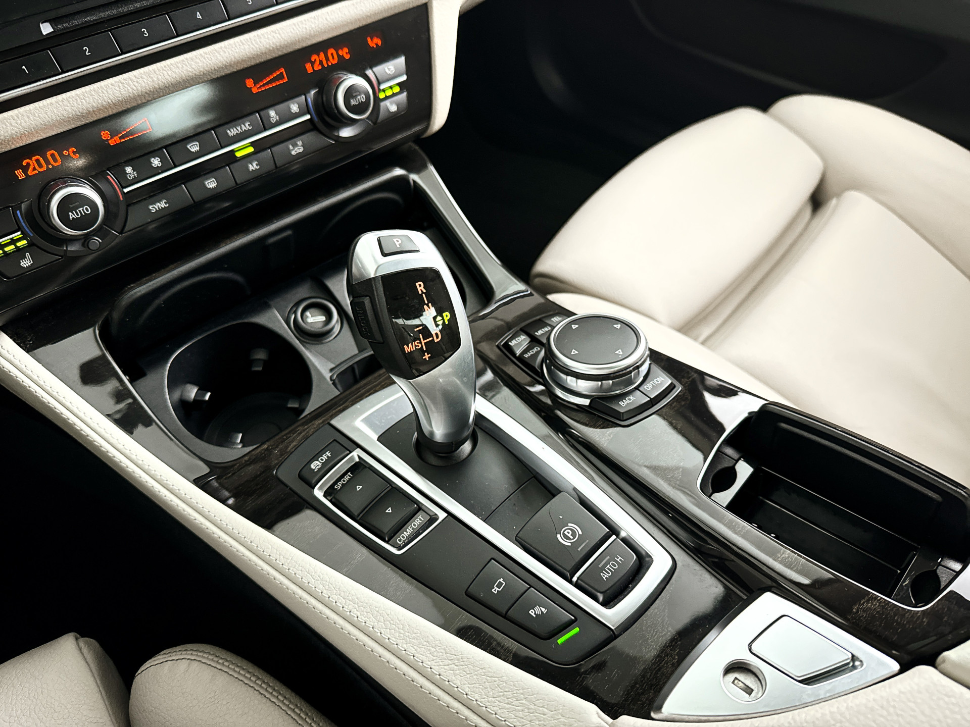 Foto van BMW 528i