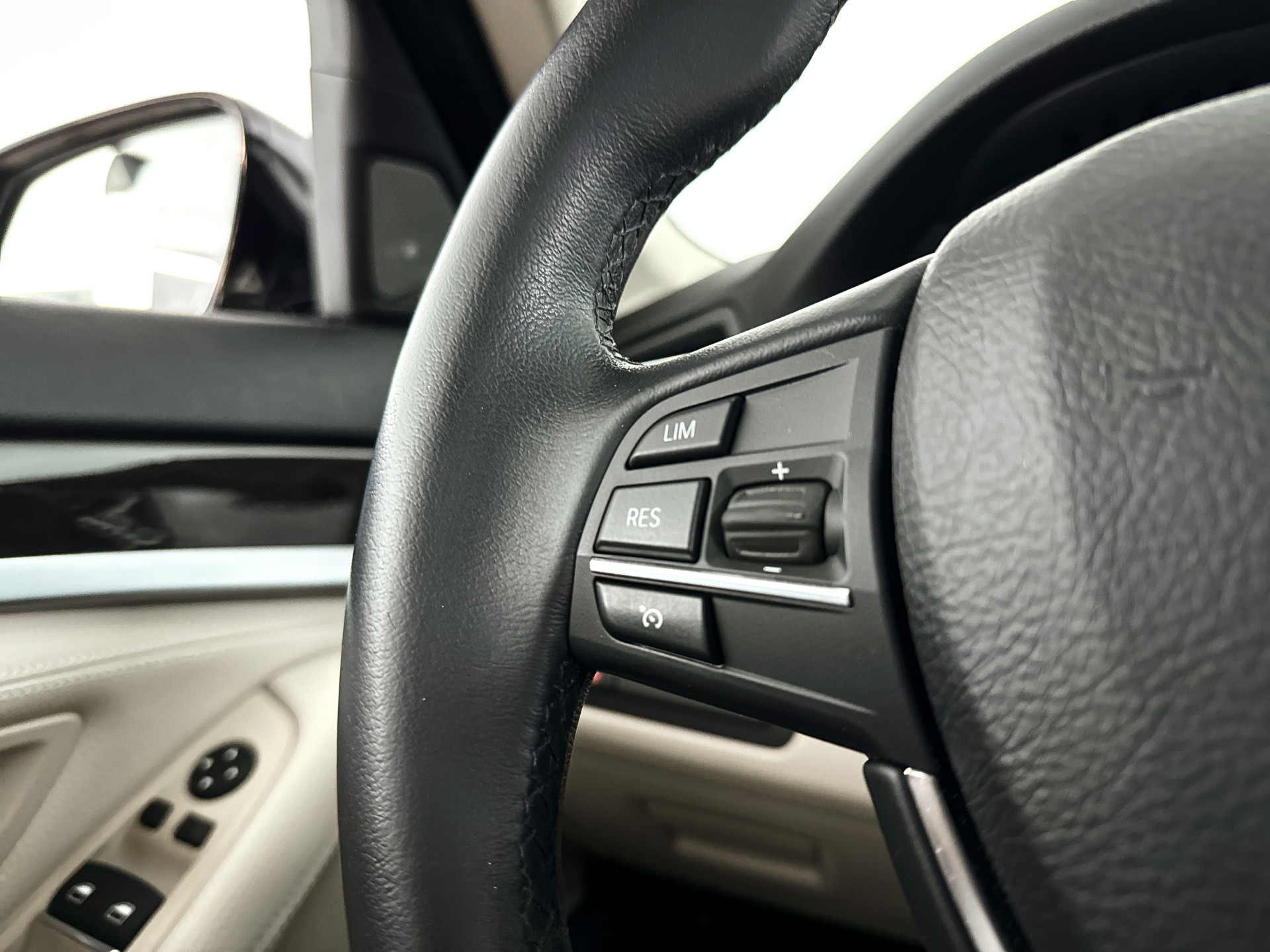 Foto van BMW 528i