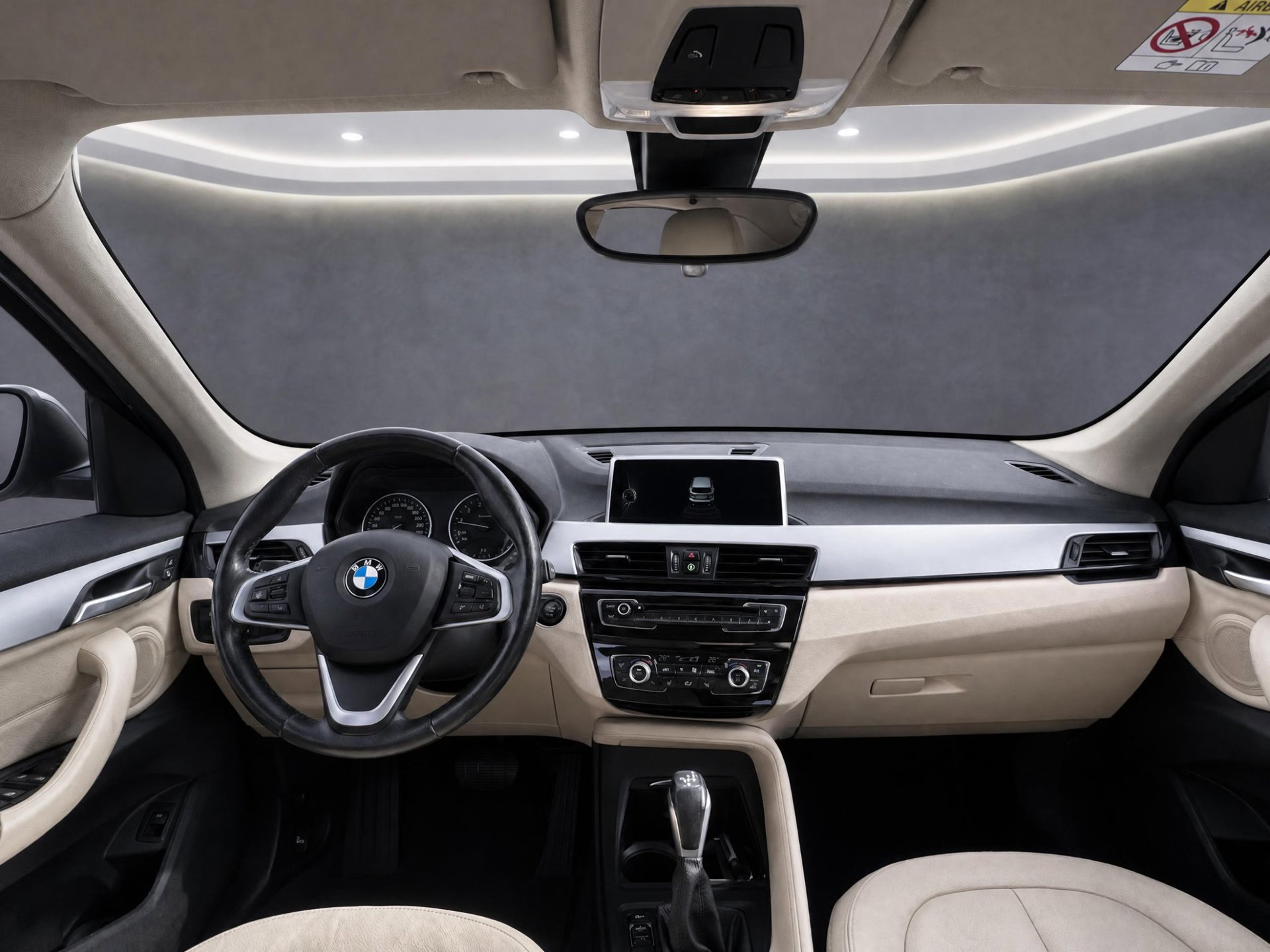 Foto van BMW X1 Sdrive20i