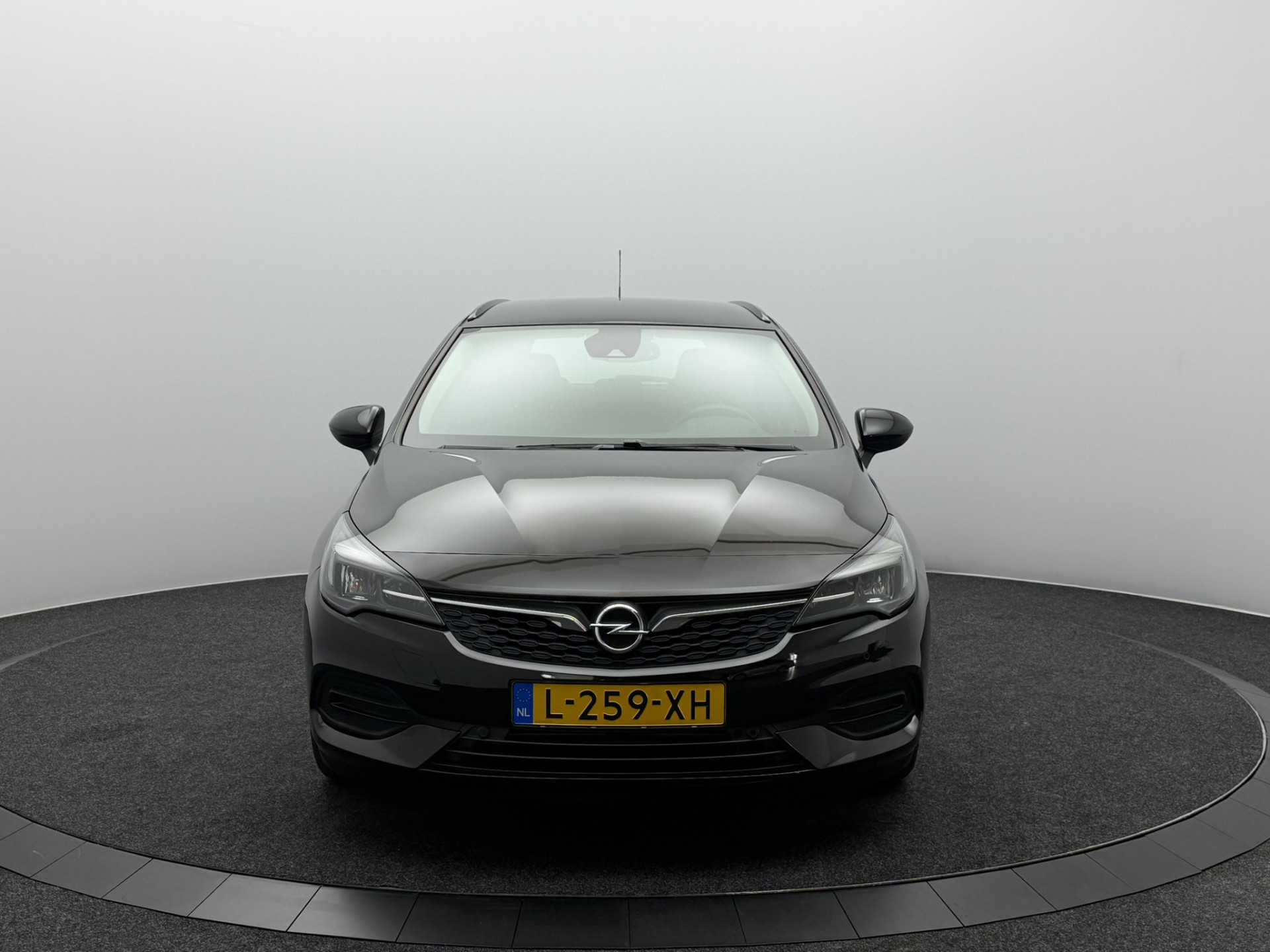 Foto van Opel Astra Sports Tourer+