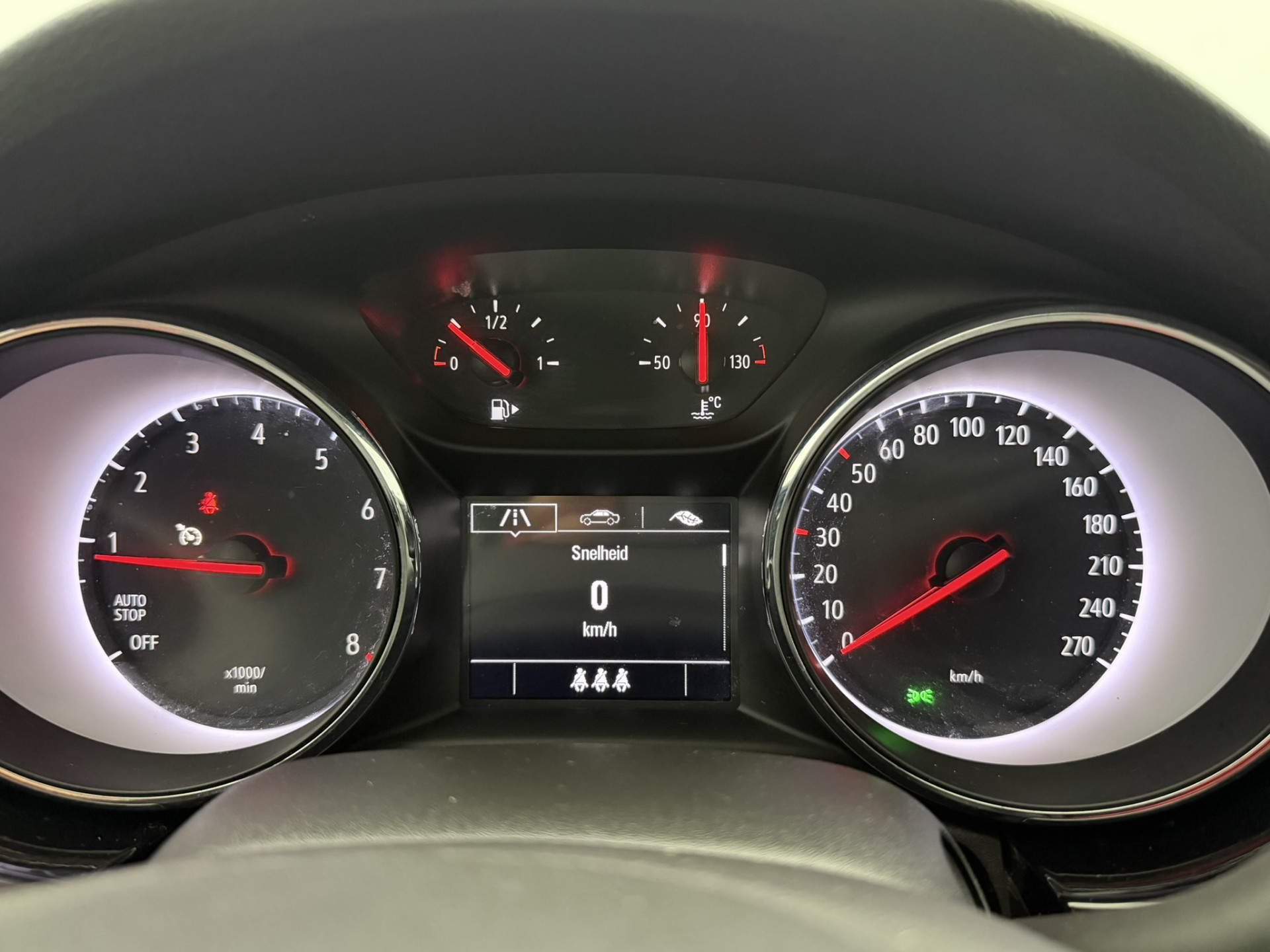 Foto van Opel Astra Sports Tourer+