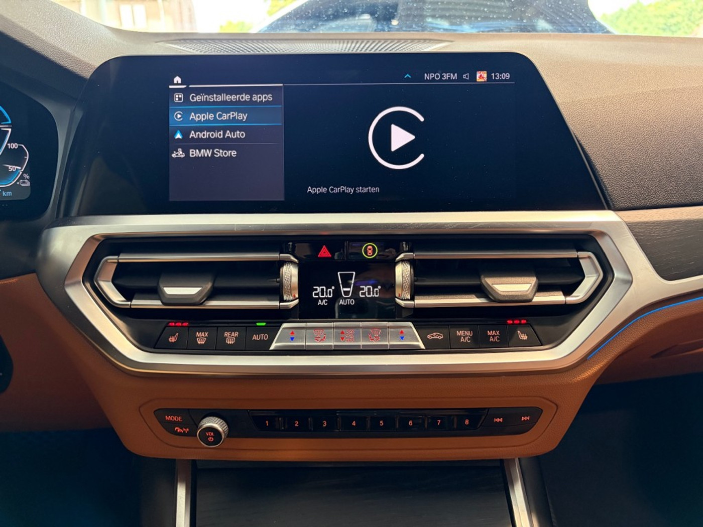 Foto van BMW 330e