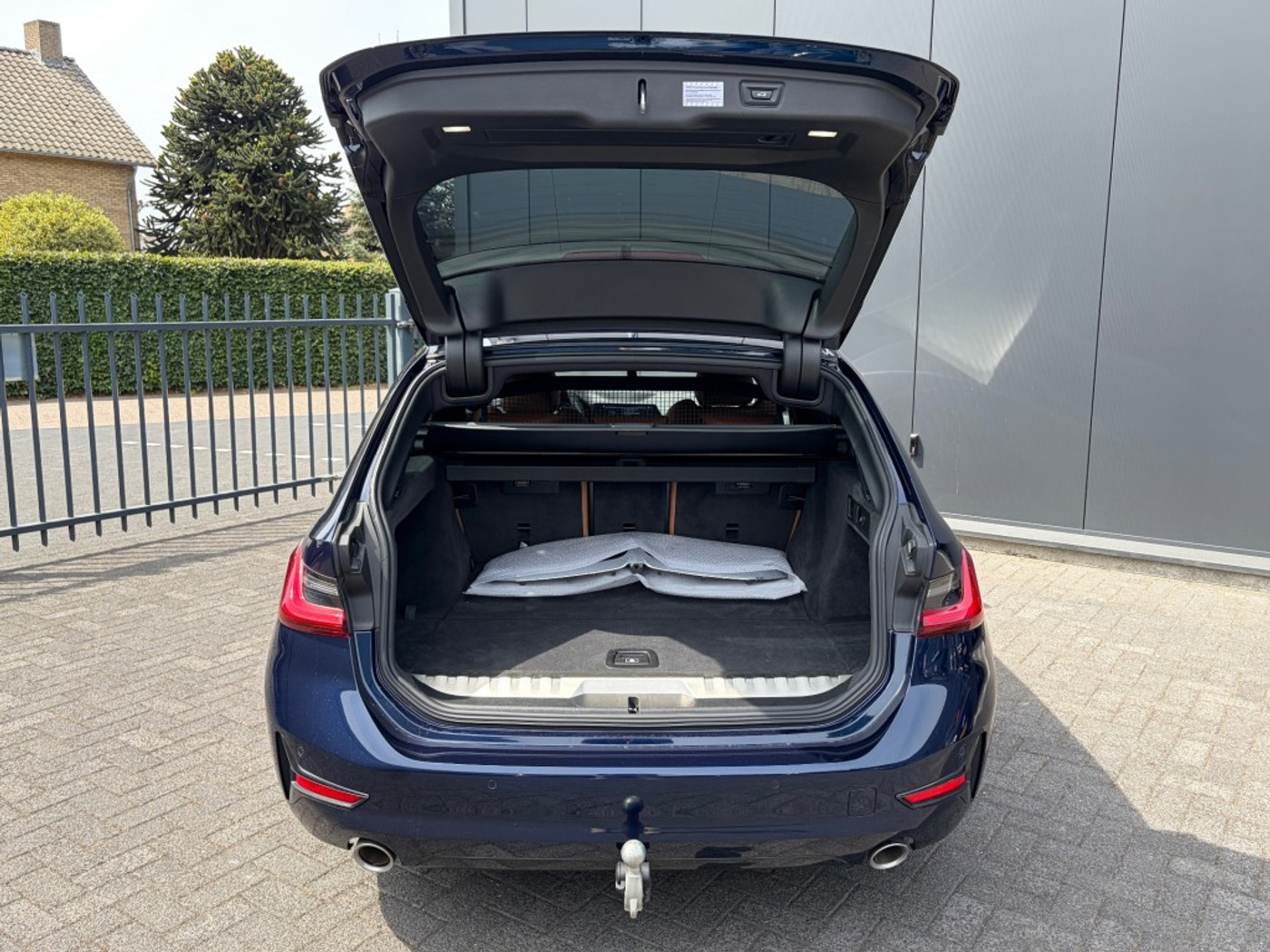 Foto van BMW 330e