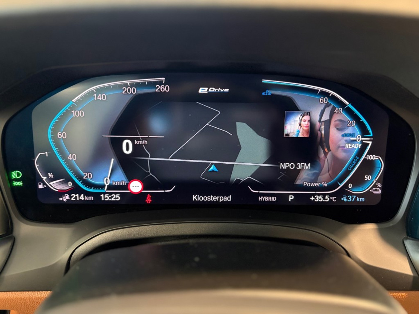 Foto van BMW 330e