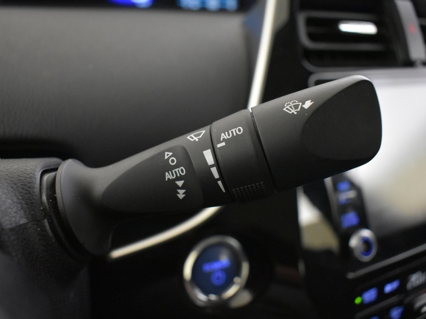 Foto van Toyota Toyota Prius PHV