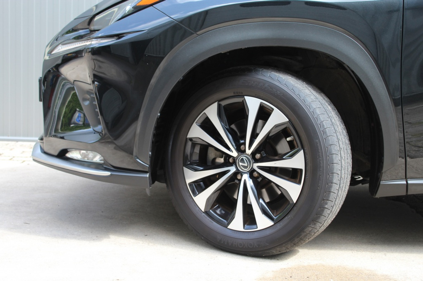 Foto van Lexus Lexus Nx300h