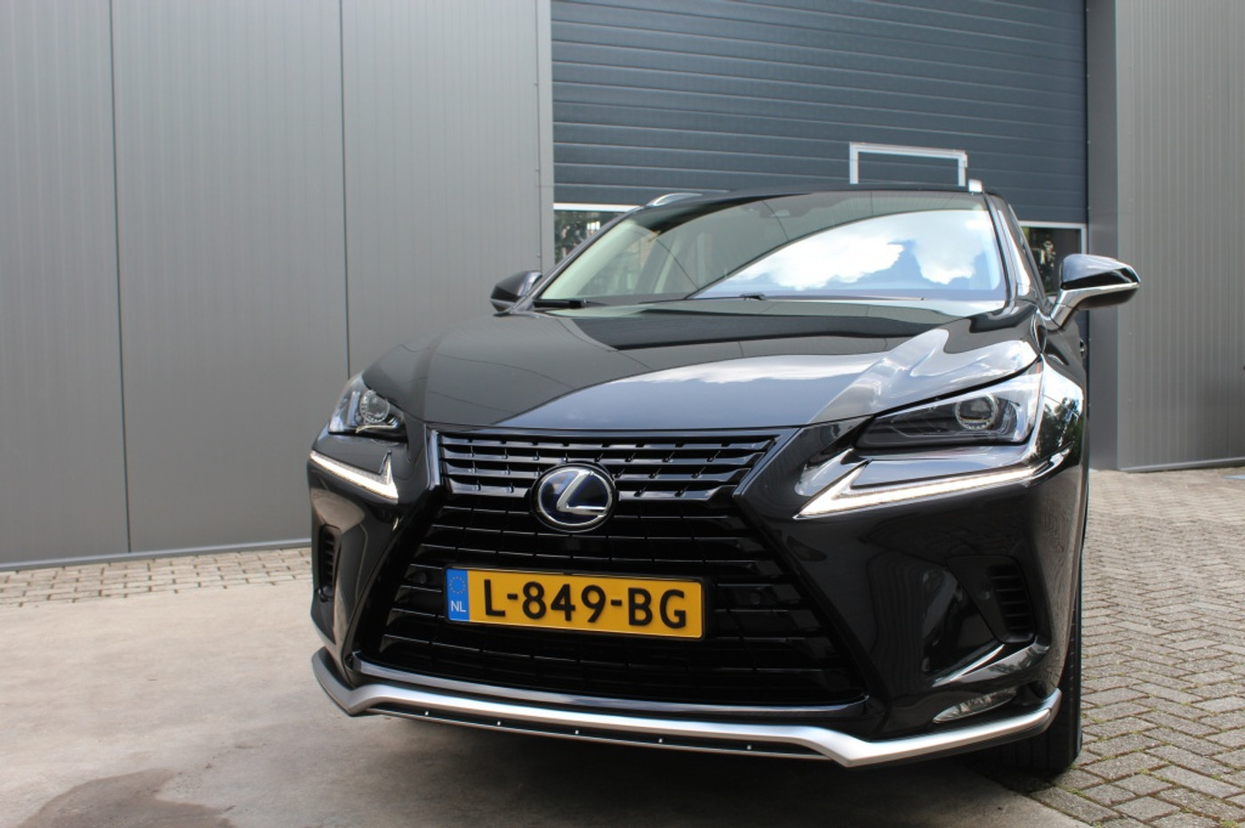 Foto van Lexus Lexus Nx300h