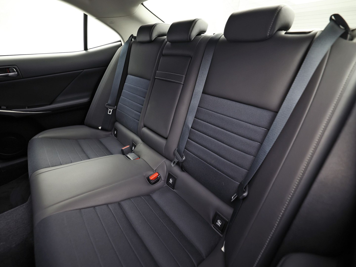Foto van Lexus Lexus Is300h