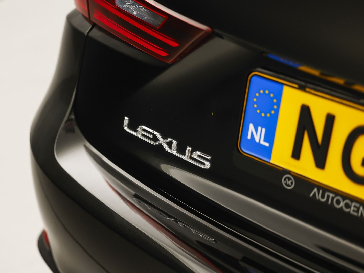 Foto van Lexus Lexus Is300h
