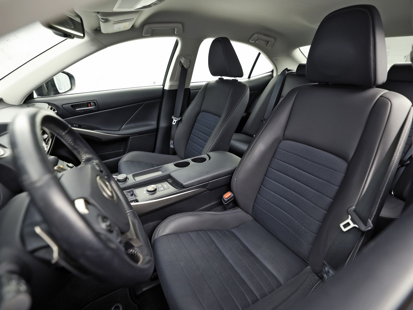 Foto van Lexus Lexus Is300h