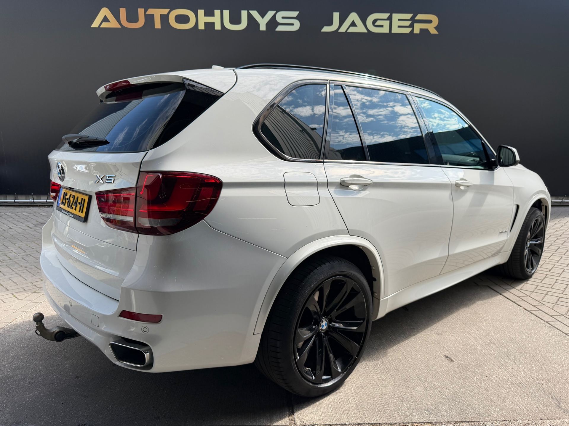 Foto van BMW X5 Xdrive40e