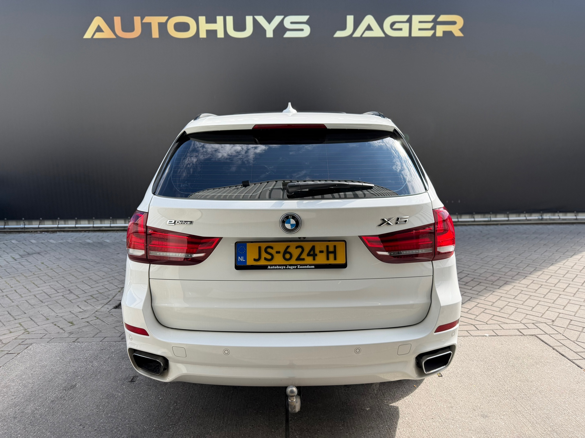 Foto van BMW X5 Xdrive40e