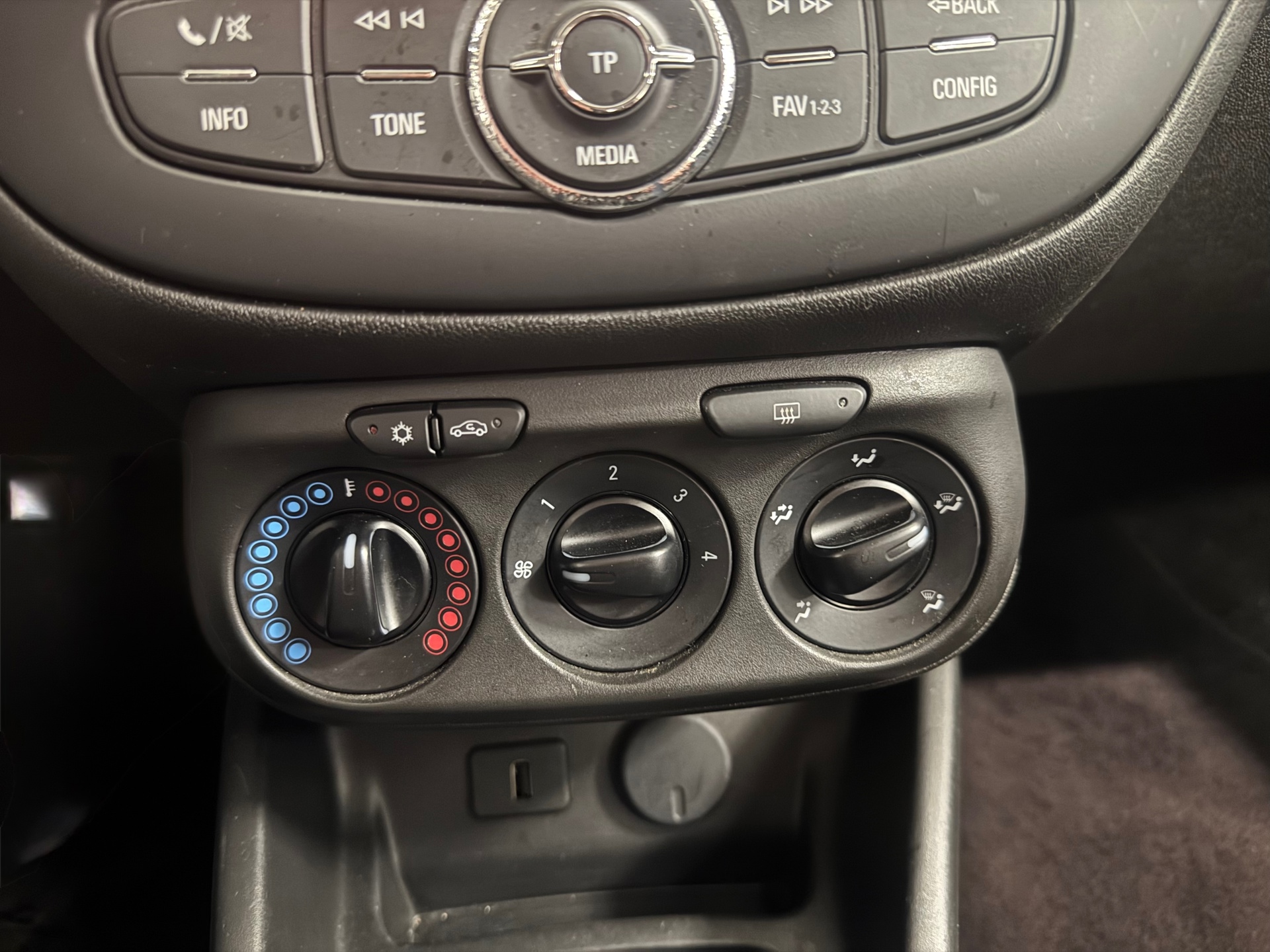Foto van Opel Corsa-e