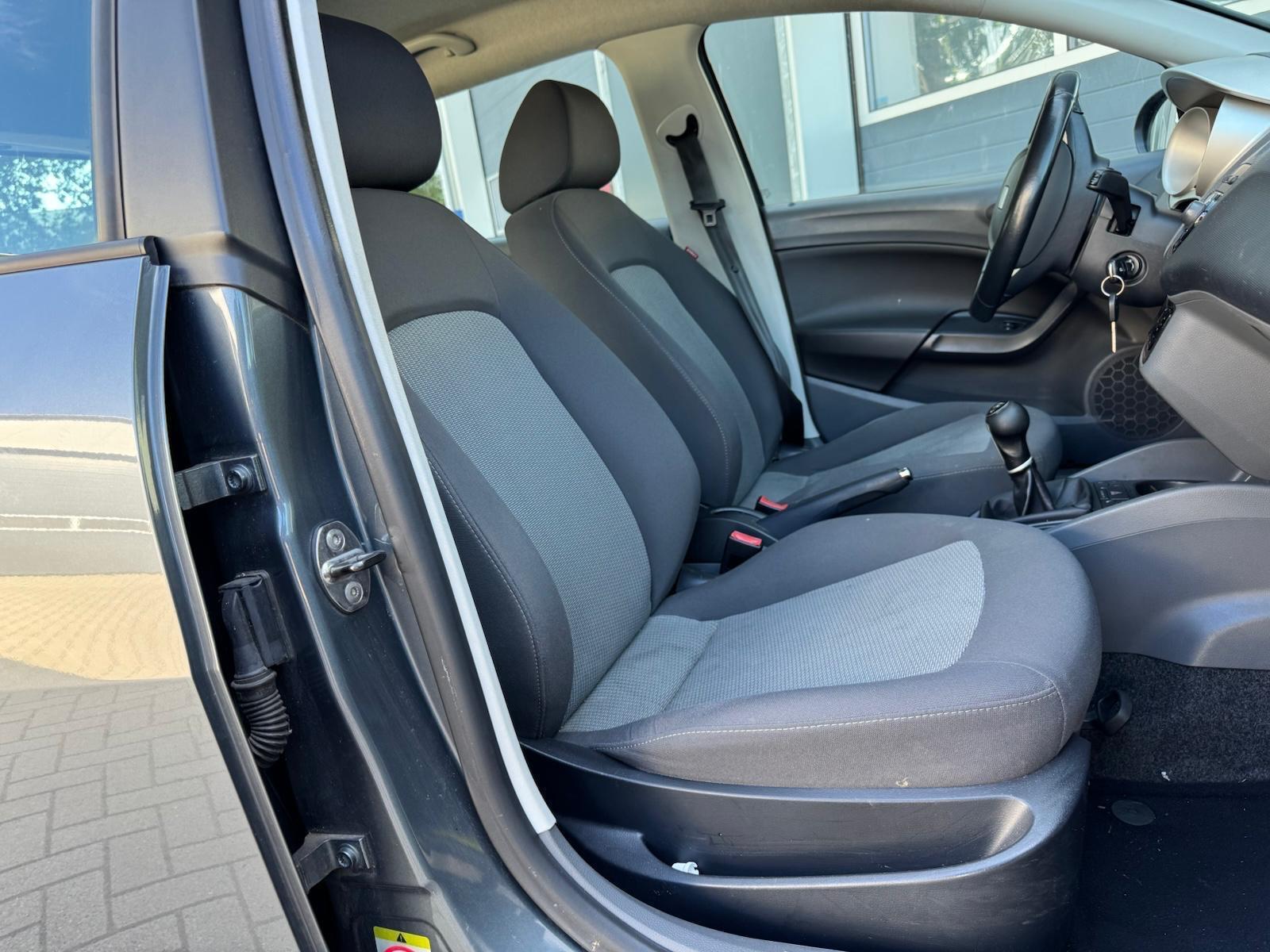 Foto van Seat Ibiza ST