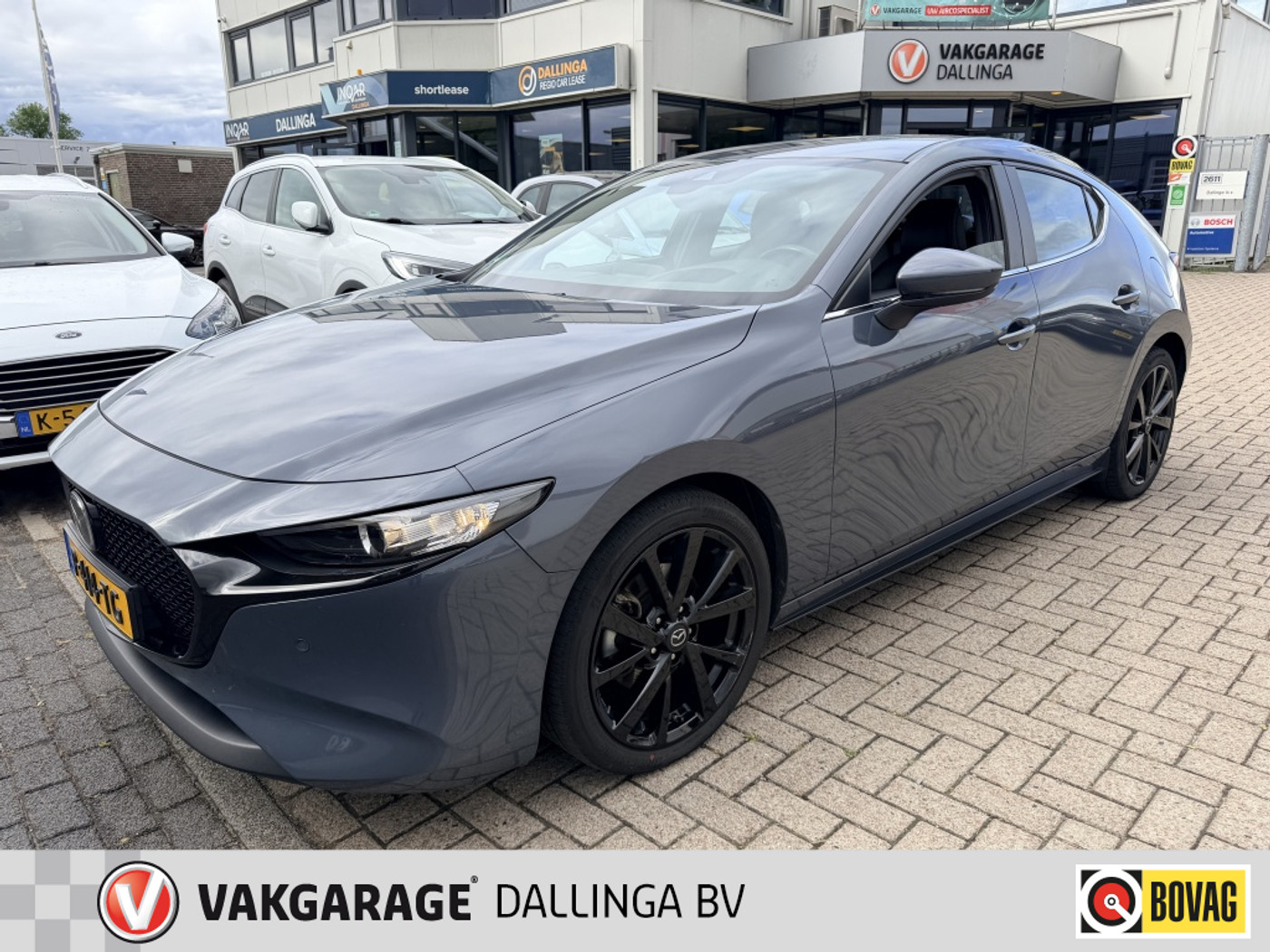 Mazda Mazda3 2.0  E-SKYACTIV-G 122 Comfort | LEDER 2022 - voorkant