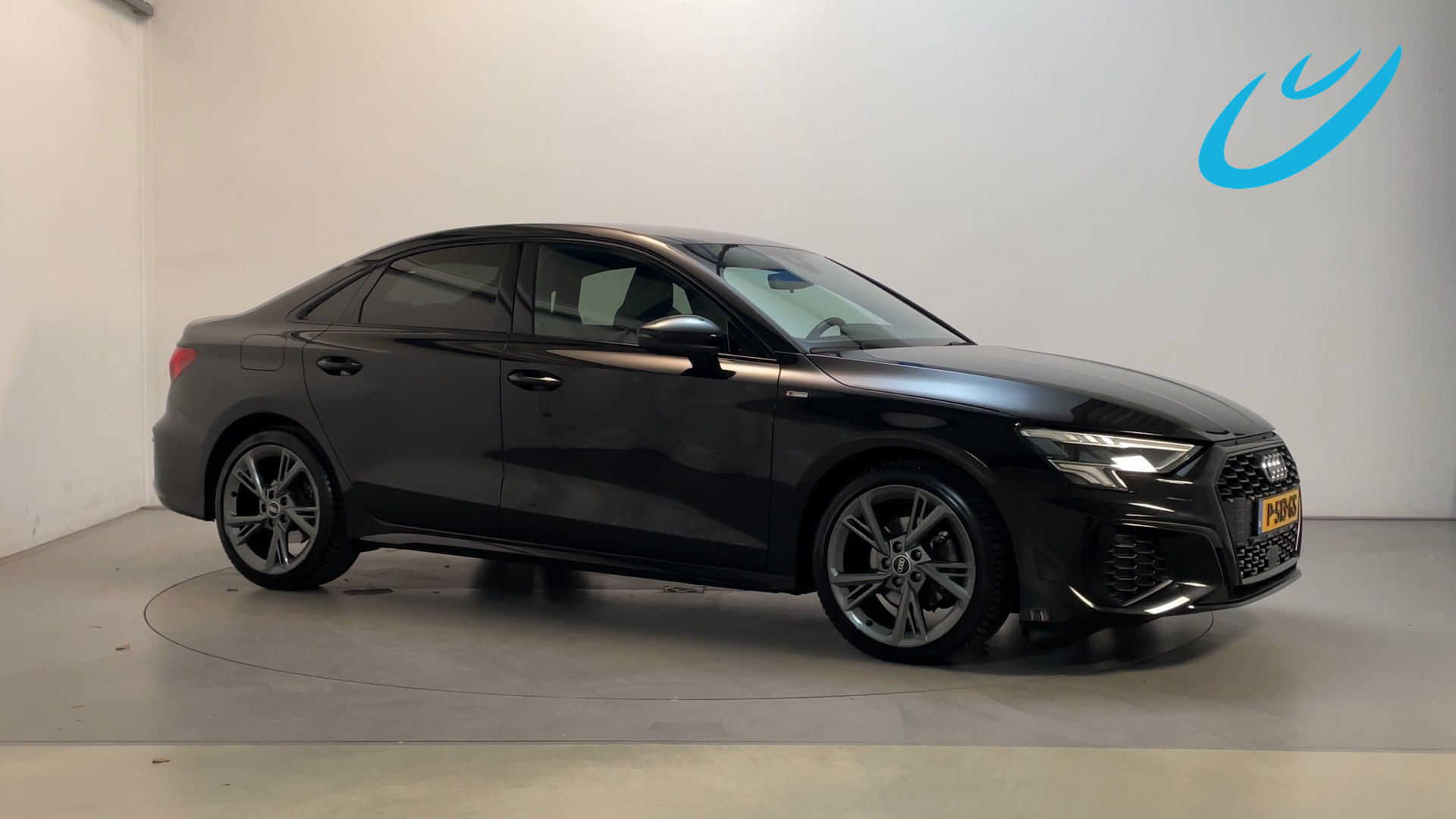 Audi A3 30 TFSI S edition 2022 - voorkant