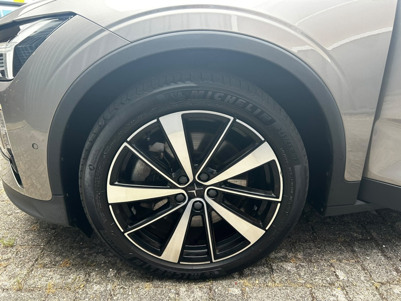 Foto van Polestar Polestar 2
