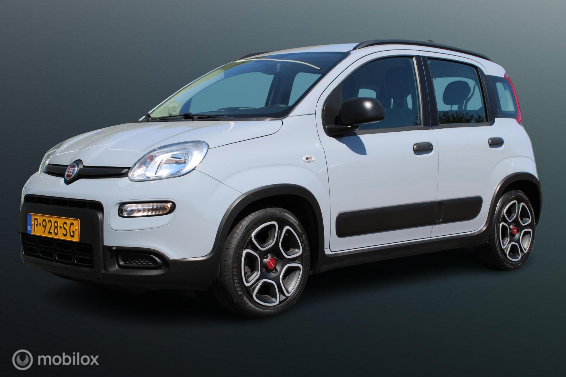 Fiat Panda 1.0 Hybrid City Life, App connect, Airco. 2022 - voorkant
