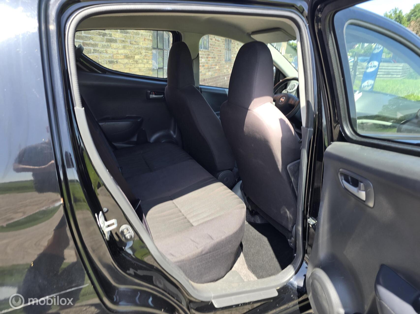 Foto van Nissan Nissan Pixo