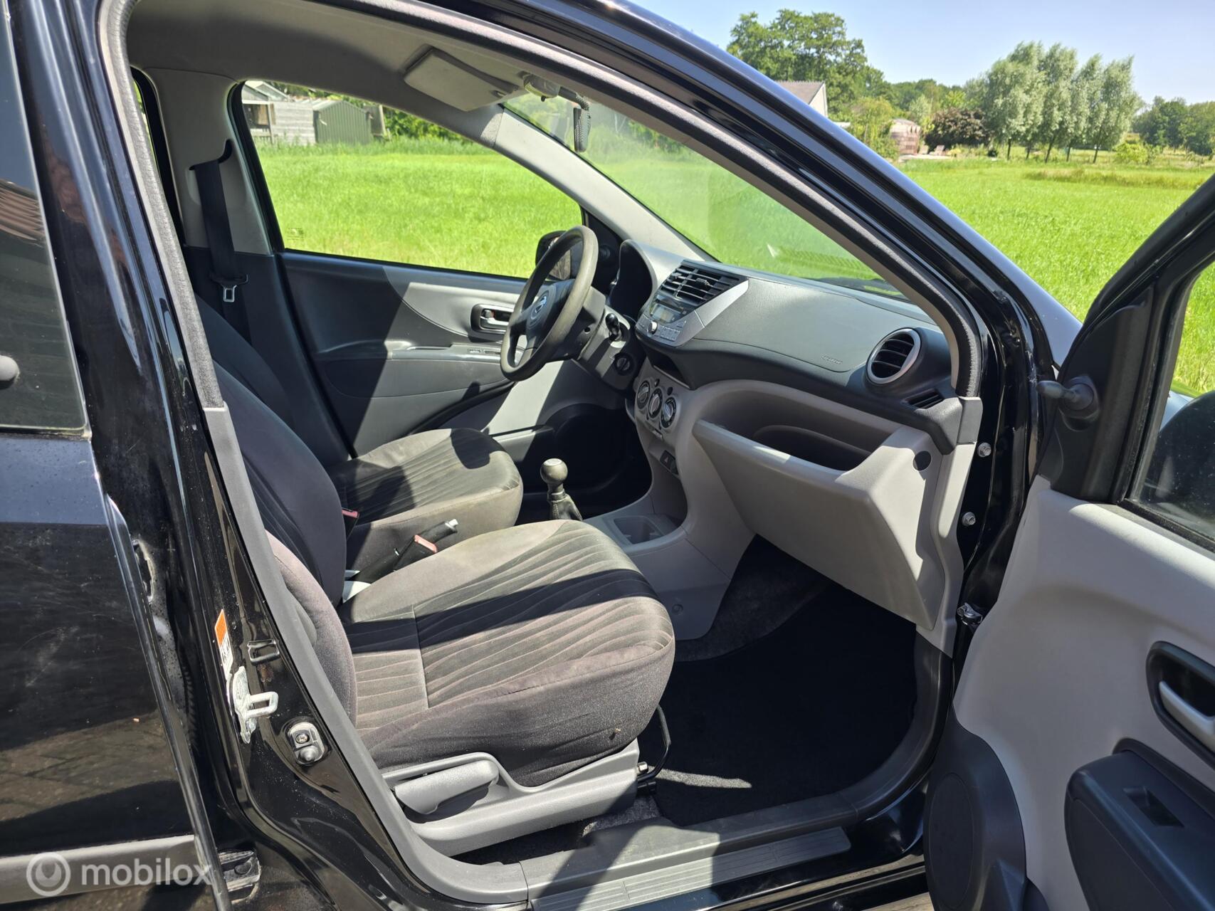 Foto van Nissan Nissan Pixo