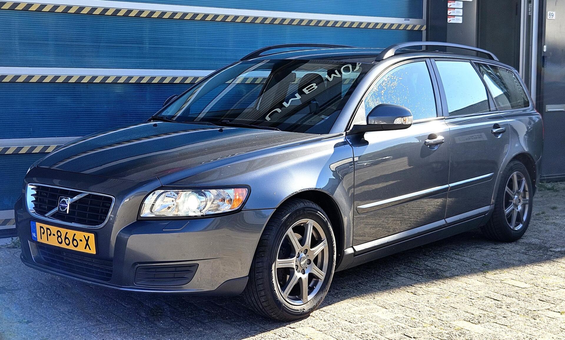 Foto van Volvo V50