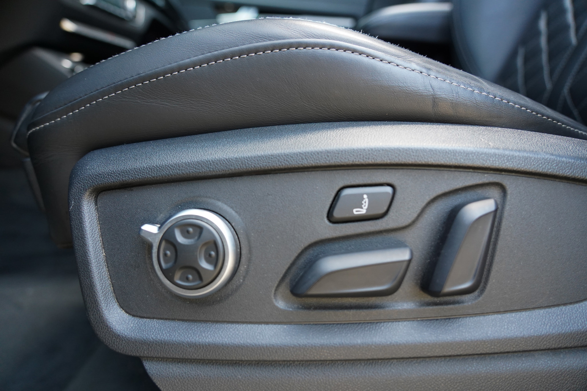 Foto van Audi Q5 55 TFSI E